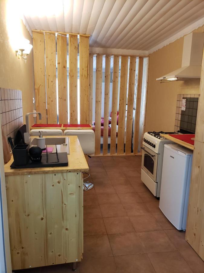 Phoenix Studio Bucureşti Eksteriør bilde